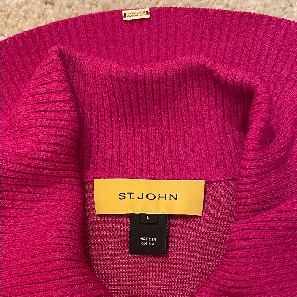 St. John Vibrant Pink Skirt Ensemble - Picture 12 of 14
